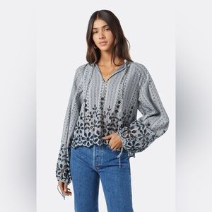 JOIE ~ Ogdine Long Sleeves Top